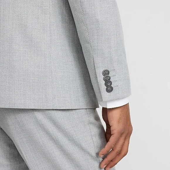 Express Men's Light Gray Suit Set - Picture 9 of 10